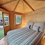 55m2 Charmante Maison Mitoyenne, Jardin, Parking Дом отдыха
