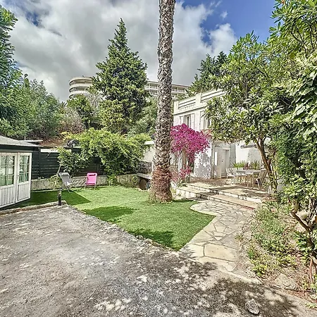 55m2 Charmante Maison Mitoyenne, Jardin, Parking Дом отдыха